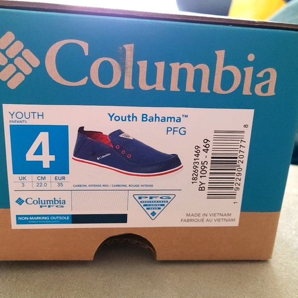 Columbia Boys Size 4 Shoes
